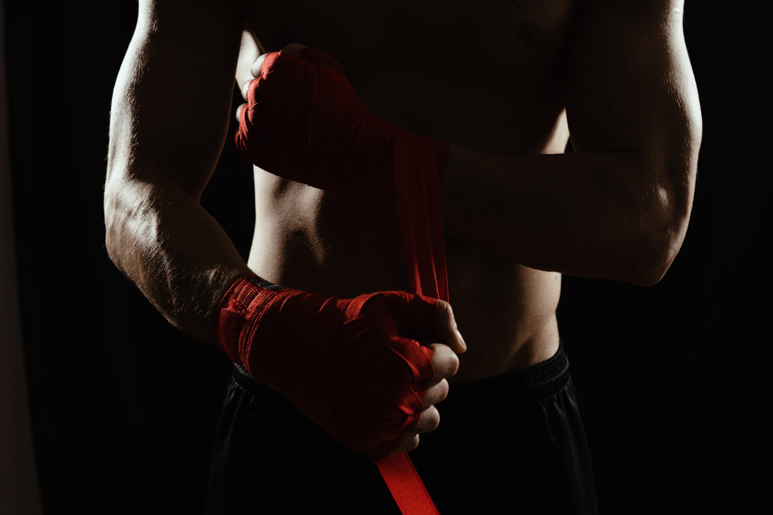 Kovos menai be mitų: ką pradedančiajam realiai duoda MMA treniruotės